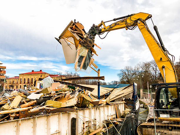 Best Local Junk Hauling  in Daleville, IN